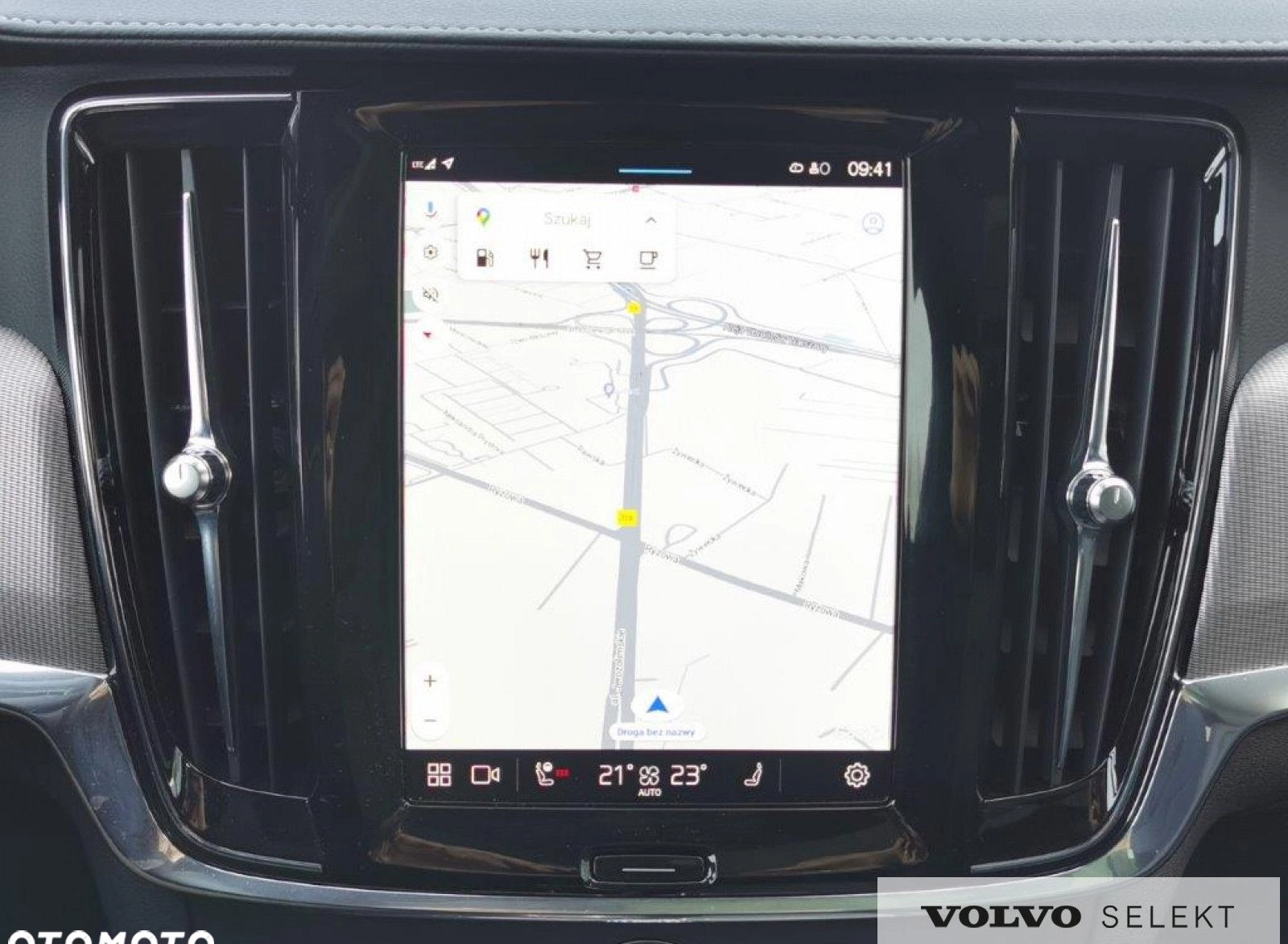 Volvo V90 Cross Country cena 299900 przebieg: 15969, rok produkcji 2023 z Warszawa małe 781
